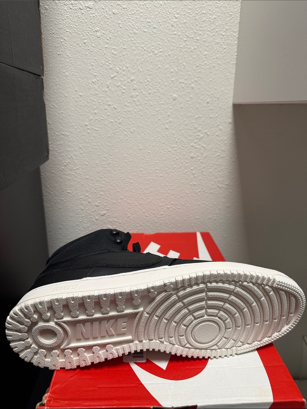 NIKE COURT VISION MID WNTR - Picture 6 of 6